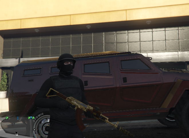 俠盜獵車手5 (GTA 5) 卡特警制服技巧